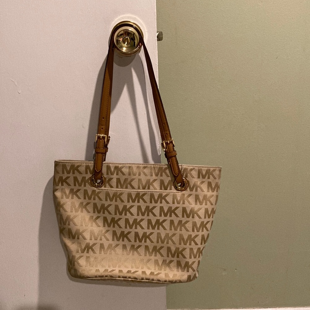 Michael Kors Tote